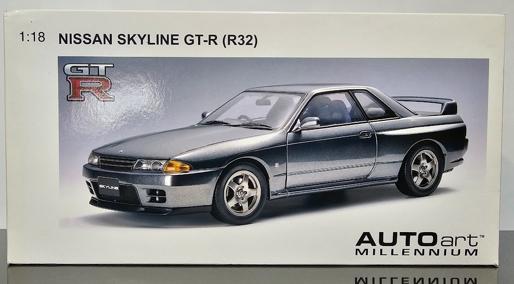 1:18 Nissan Skyline GT-R R32 Auto art Millennium Gunmetal Grey