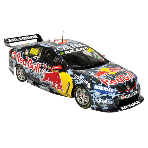 1:18 Lowndes / Richards 2014 VF Commodore Bathurst Camo 