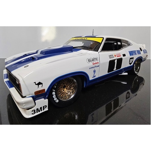 Pre Owned 1:18 Ford Falcon XC Cobra Coupe Hardie Ferrodo 1000 #1