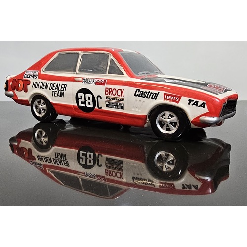 1:18 Peter Brock Ceramic Money Box HOLDEN LJ Torana #28C