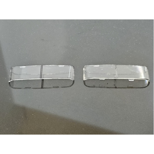 1:50 Kenworth Drake K200 Front Windscreen Pair 